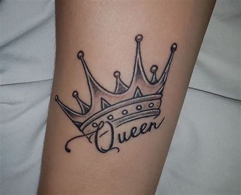 queen logo tattoo|cute queen tattoo designs.